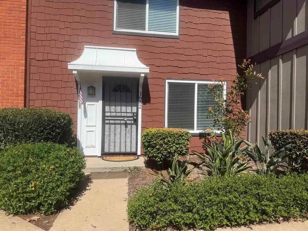 1682 Summertime Drive, El Cajon, CA — listing photo 1