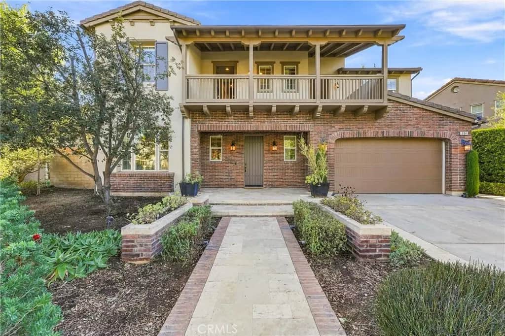 104 Sparrow, Irvine, CA — listing photo 1