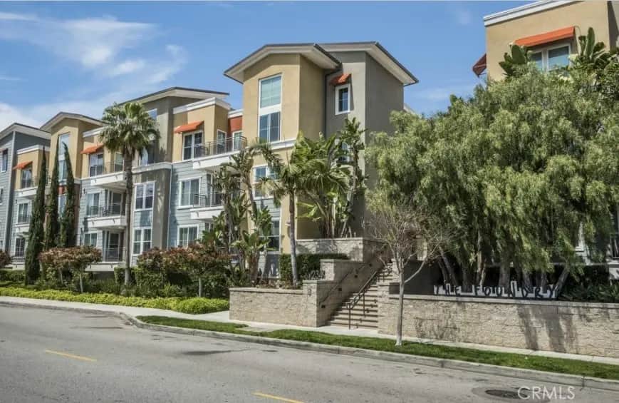 2349 Jefferson 215, Torrance, CA — listing photo 1