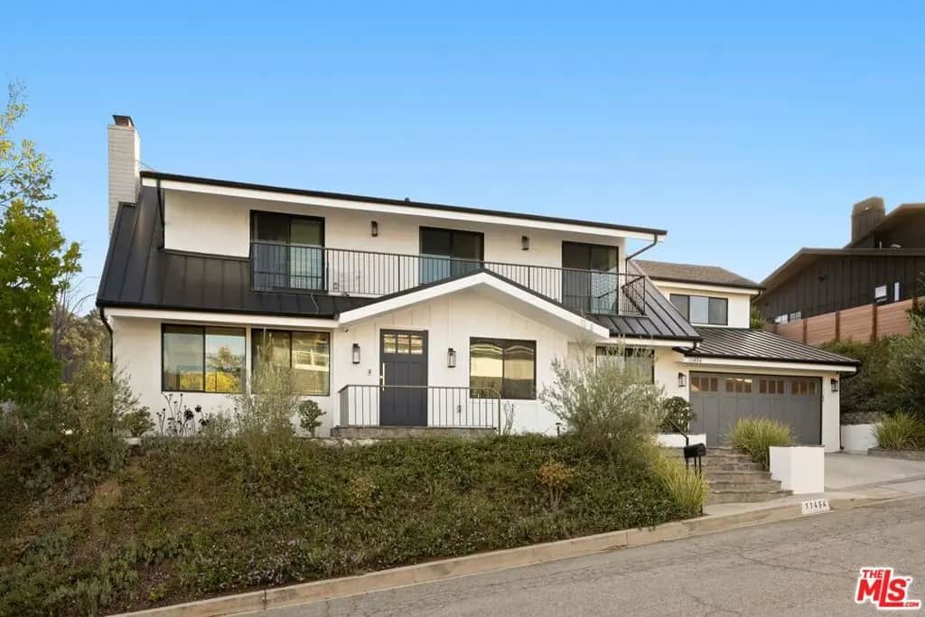 11454 Dona Evita Drive, Studio City, CA — listing photo 1