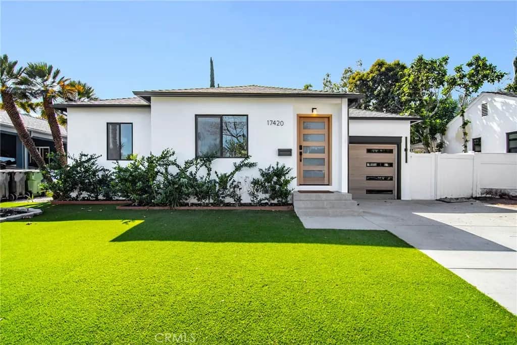 17420 Collins Street, Encino, CA — listing photo 1