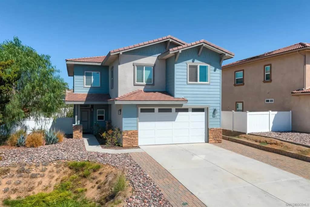 1620 Raecorte, Escondido, CA — listing photo 1