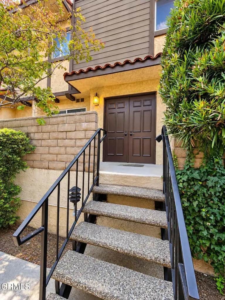 2718 Piedmont Avenue 9, Montrose, CA — listing photo 1