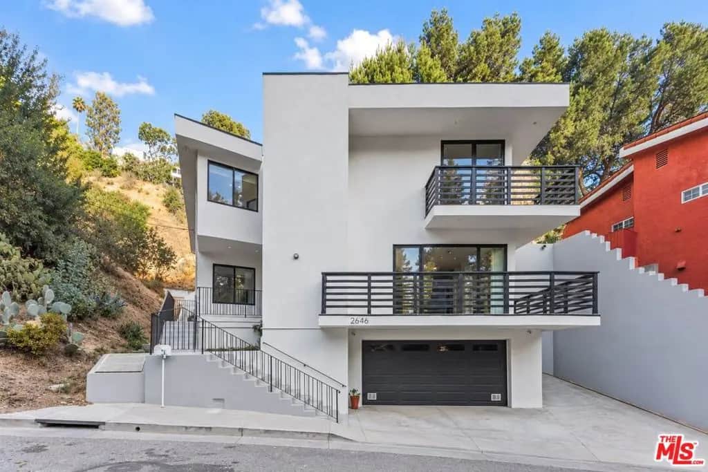 2646 Rinconia Drive, Los Angeles, CA — listing photo 1