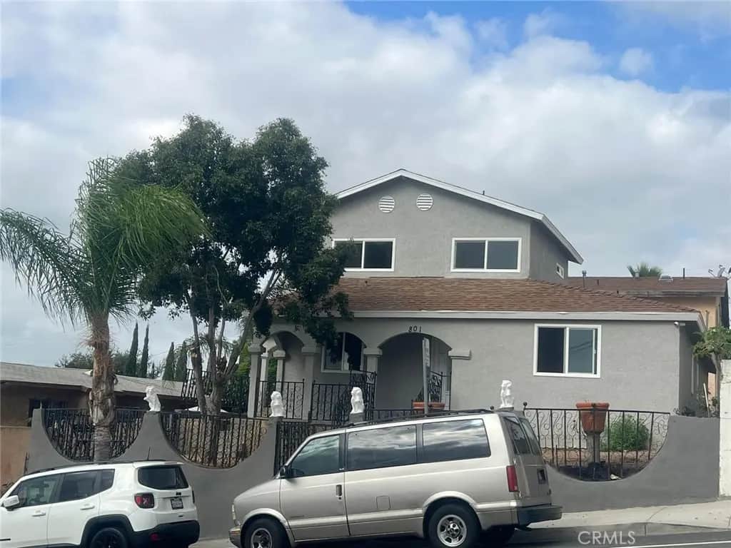 801 N Hazard, Los Angeles, CA — listing photo 1