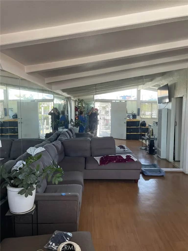 200 W 66th Street, Los Angeles, CA — listing photo 1