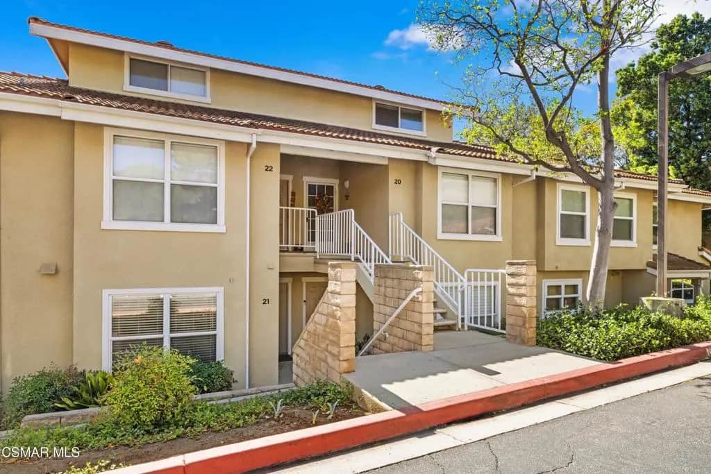 2731 Erringer Road 21, Simi Valley, CA — listing photo 1