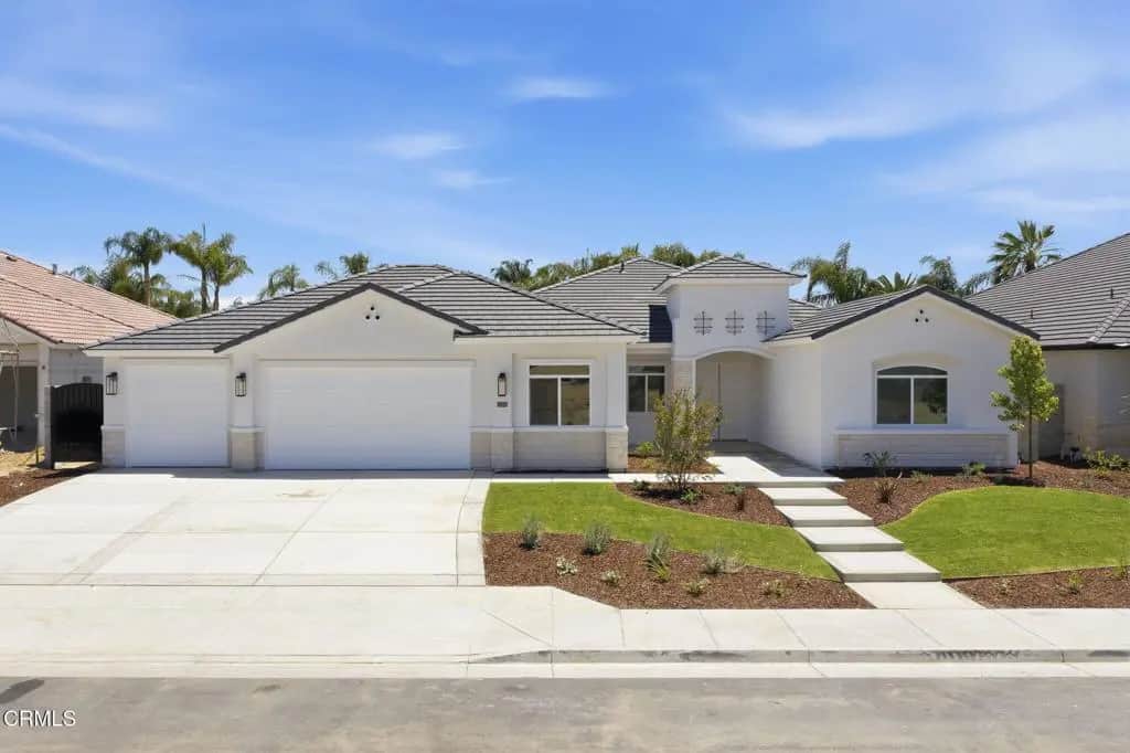 13544 Velma Pearl Way, Bakersfield, CA — listing photo 1