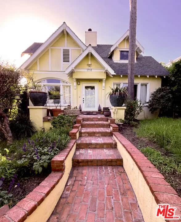 1713 N Orange Grove Avenue, Los Angeles, CA — listing photo 1