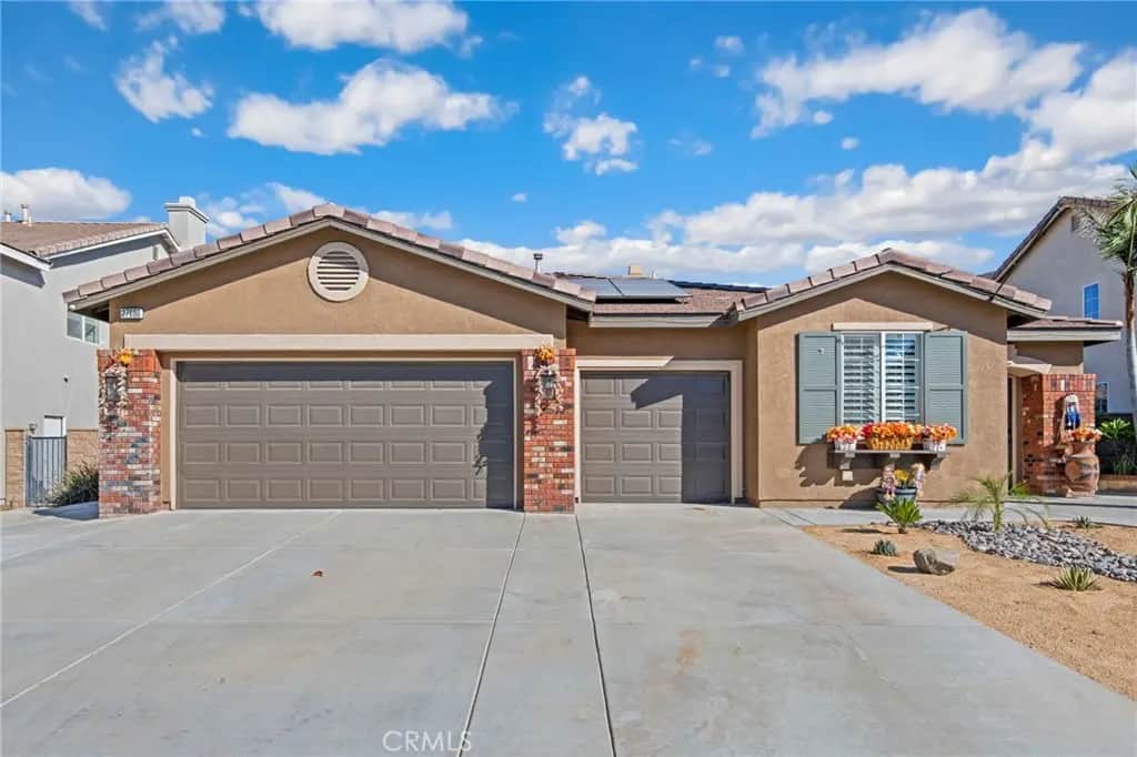27690 Bluff Vista Way, Menifee, CA — listing photo 1