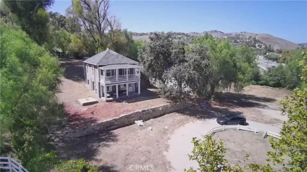 5339 Las Virgenes Rd, Calabasas, CA — listing photo 1