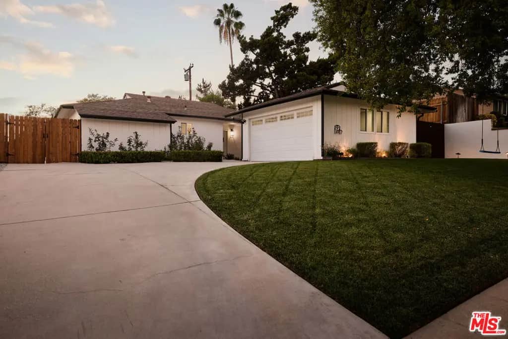 1185 Medford Road, Pasadena, CA — listing photo 1