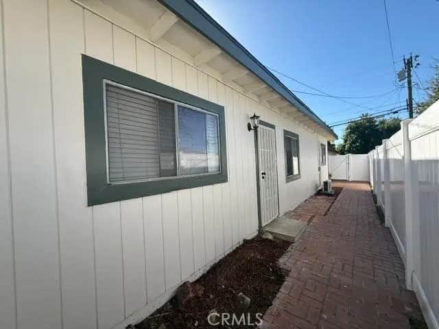 116 E Center Street 1/2, Covina, CA — listing photo 1