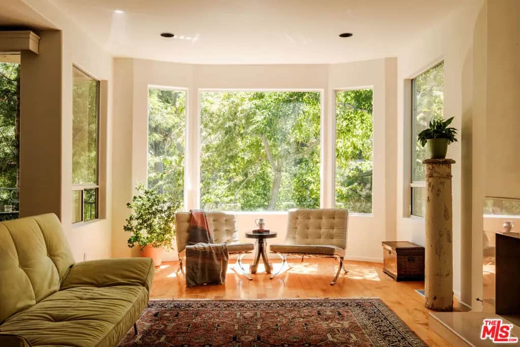 10055 Reevesbury Drive, Beverly Hills, CA — listing photo 1