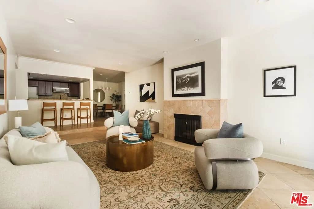 2332 Fox Hills Drive 103, Los Angeles, CA — listing photo 1