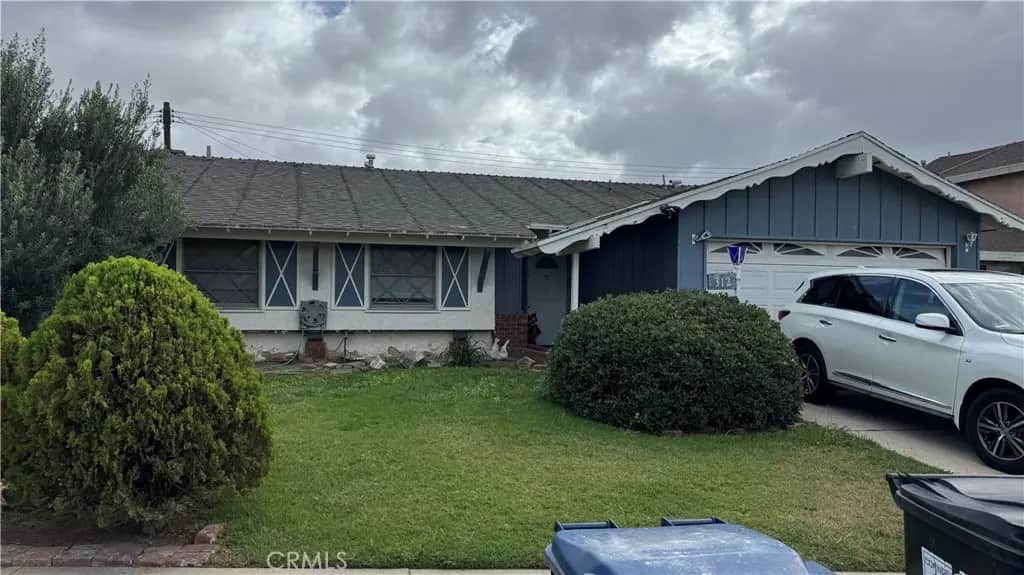 312 East 142nd Street, Los Angeles, CA — listing photo 1