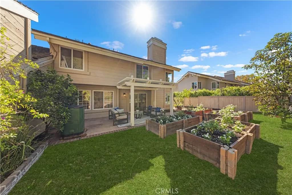 15 Southern, Irvine, CA — listing photo 1