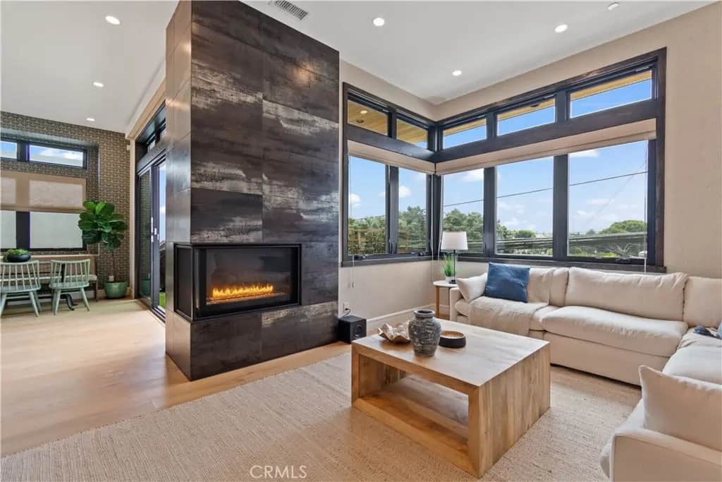 802 Bard, Hermosa Beach, CA — listing photo 1