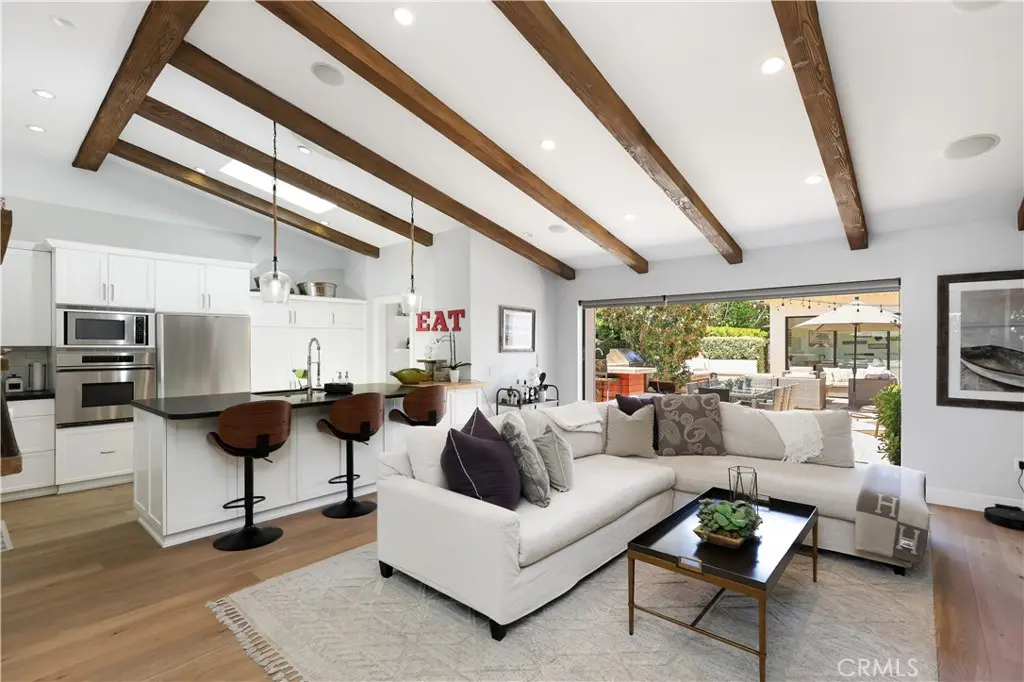 527 Seaward Road, Corona Del Mar, CA — listing photo 1