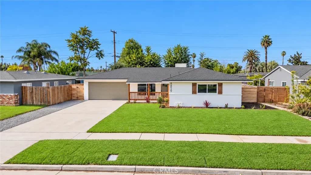 8859 Glencoe Drive, Riverside, CA — listing photo 1