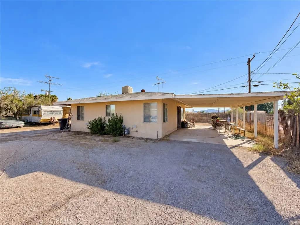 656 N 6th, Blythe, CA — listing photo 1