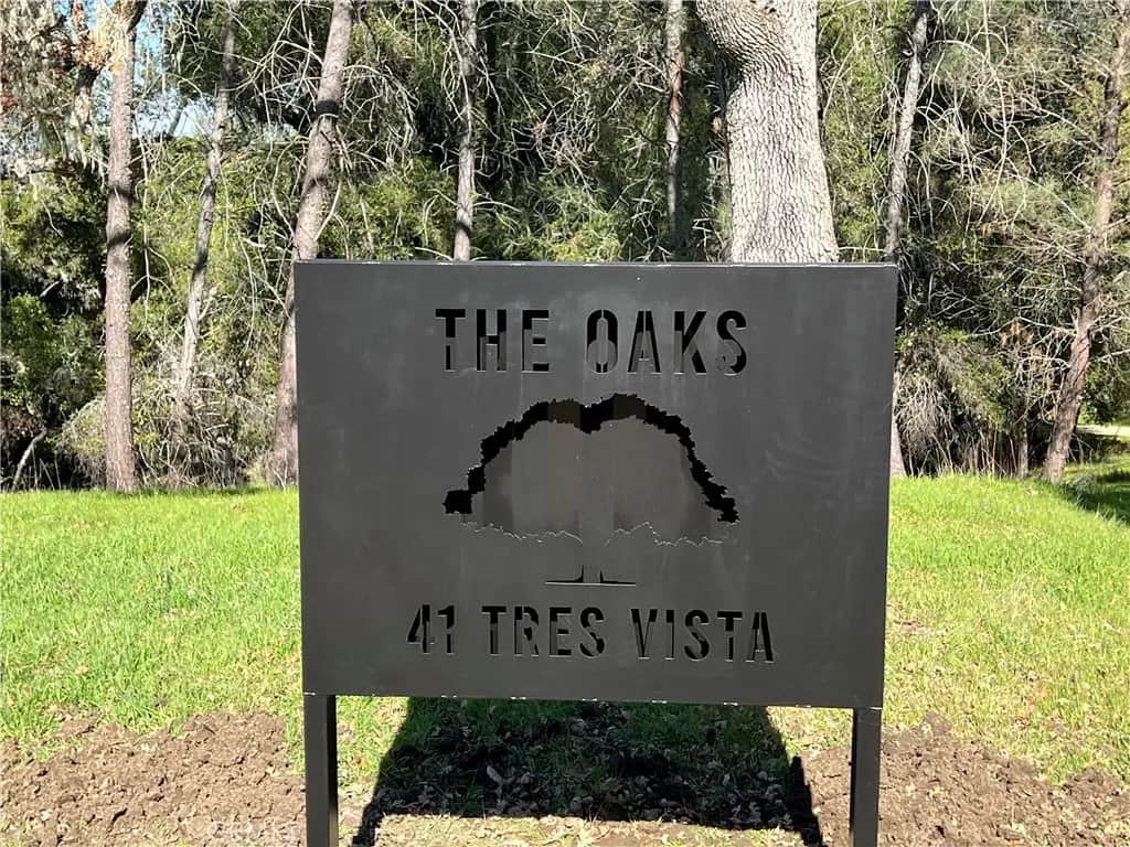 41 Tres Vista Place, Paso Robles, CA — listing photo 1