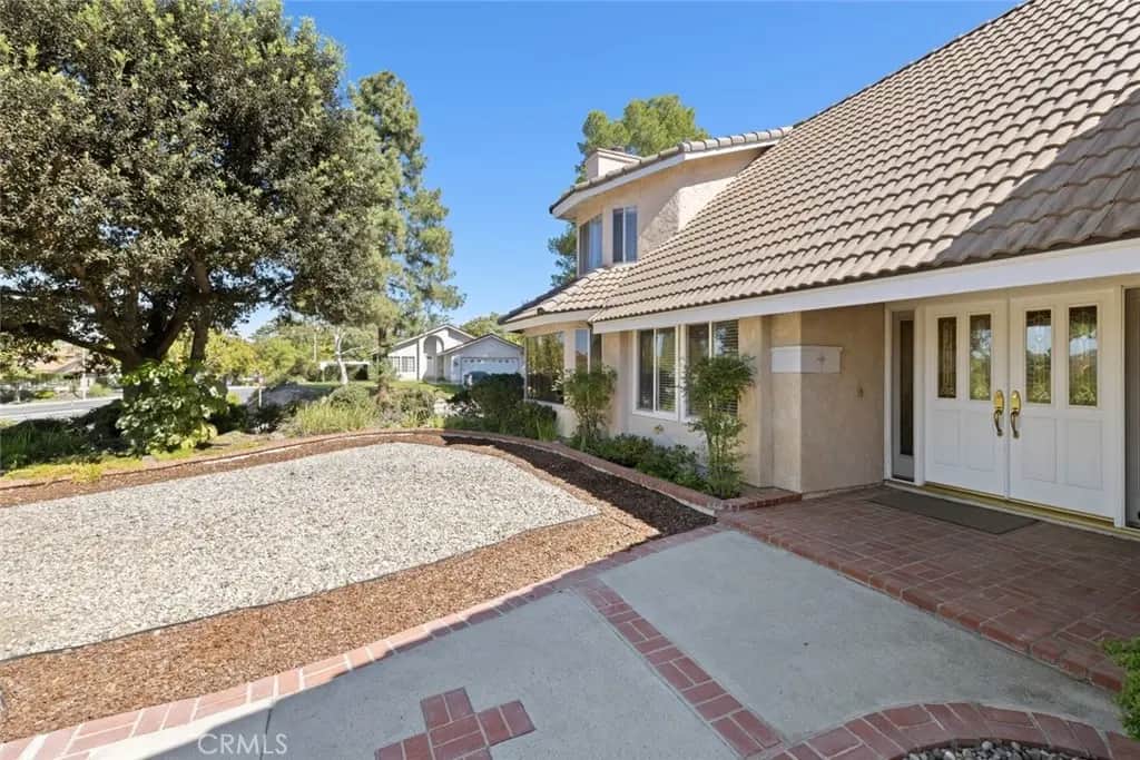3768 Corte Cancion, Thousand Oaks, CA — listing photo 1