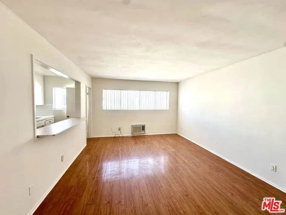 5853 Gregory Avenue 9, Los Angeles, CA — listing photo 1