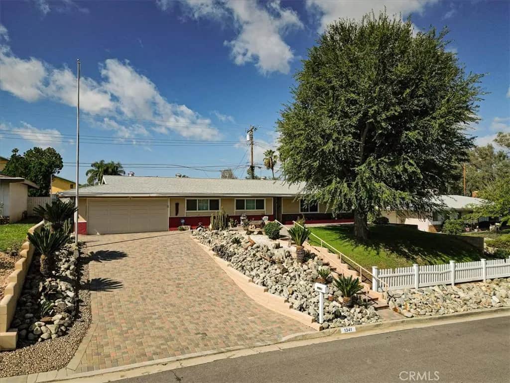 1341 San Miguel, Beaumont, CA — listing photo 1