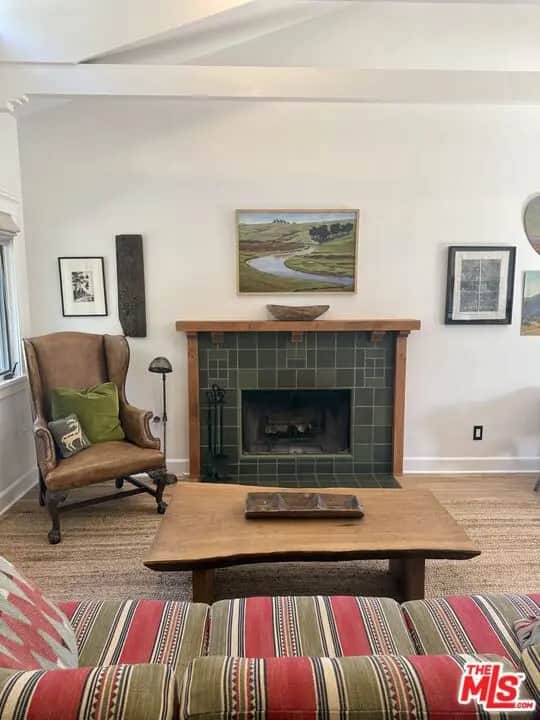 220 France Circle, Ojai, CA — listing photo 1