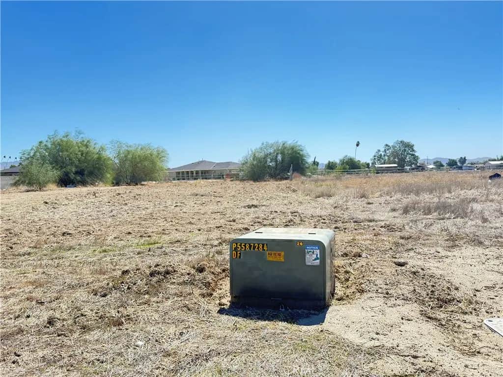 0 Commonwealth Avenue, Hemet, CA — listing photo 1