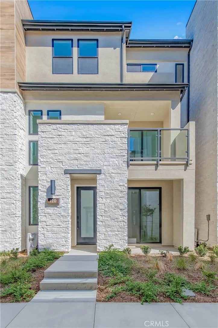 120 Palisades, Irvine, CA — listing photo 1