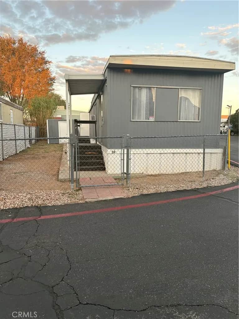 22325 Outer Hwy 18 50, Apple Valley, CA — listing photo 1
