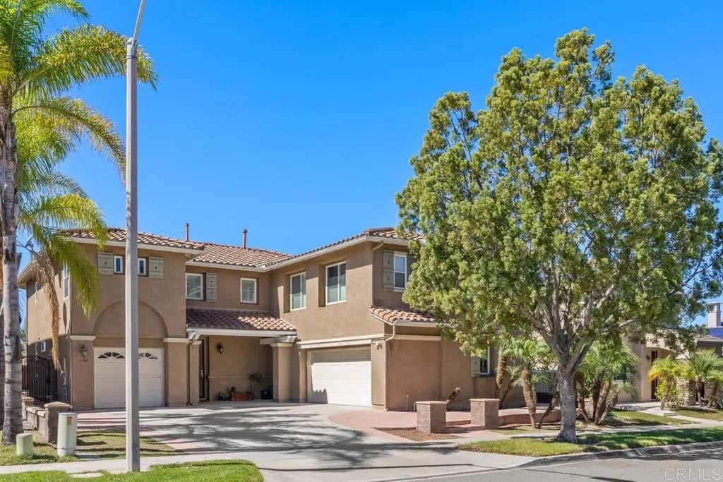 1466 Heatherwood Avenue, Chula Vista, CA — listing photo 1