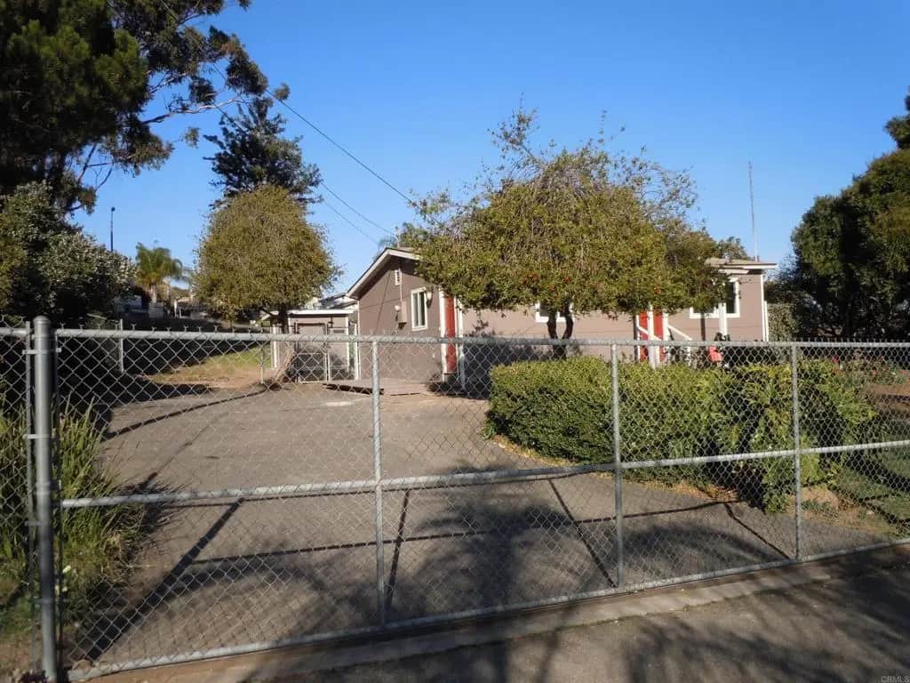 340 Pleasant Way, San Marcos, CA — listing photo 1