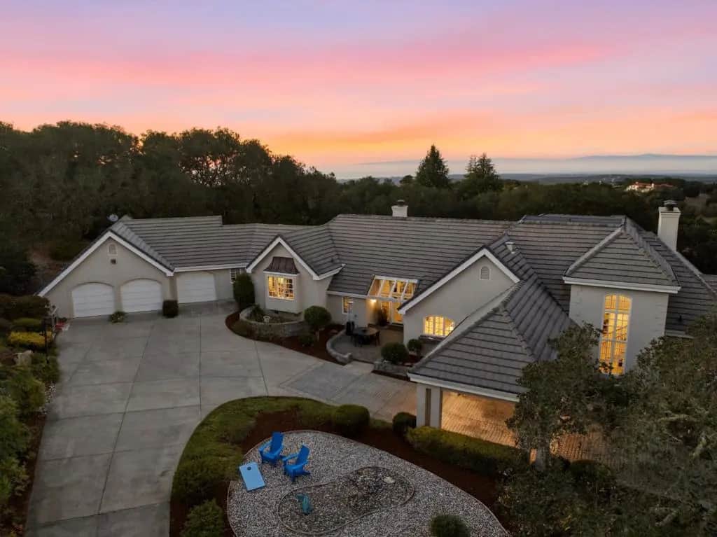 26048 Paseo Del Sur, Monterey, CA — listing photo 1