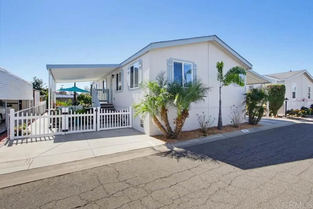 200 N El Camino Real 15, Oceanside, CA — listing photo 1