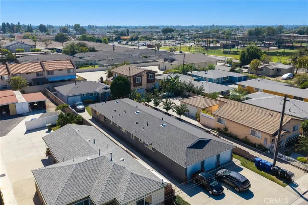 5412 5418 Crescent Avenue, Cypress, CA — listing photo 1