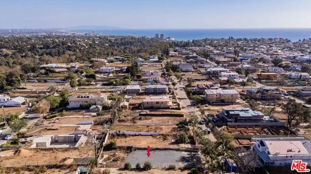 1048 Kagawa Street, Pacific Palisades, CA — listing photo 1