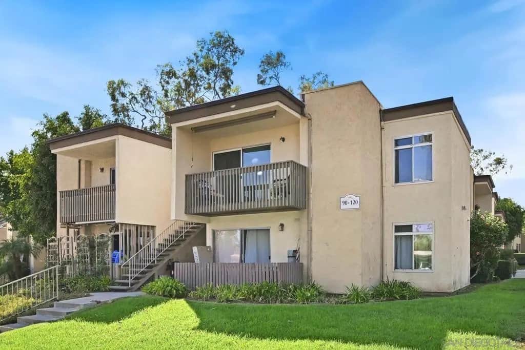 432 Edgehill Ln. 120, Oceanside, CA — listing photo 1