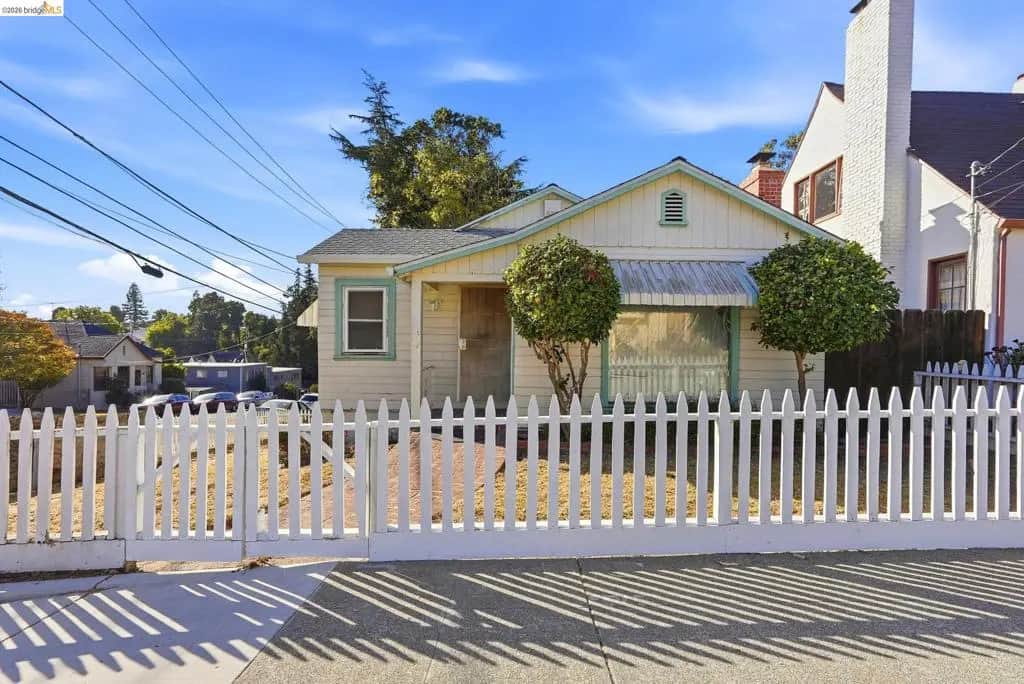 2901 Sheffield Ave, Oakland, CA — listing photo 1