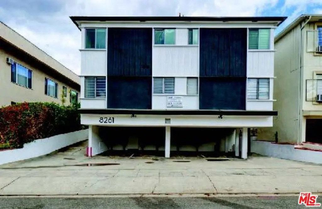 8261 Norton Avenue, Los Angeles, CA — listing photo 1