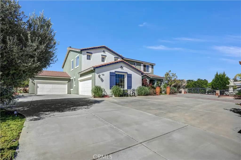 18689 Hawkhill, Perris, CA — listing photo 1
