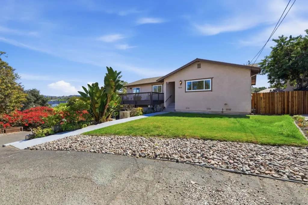 644 A Lado De Loma, Vista, CA — listing photo 1