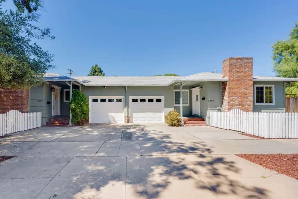 32013203 Hoover, Redwood City, CA — listing photo 1