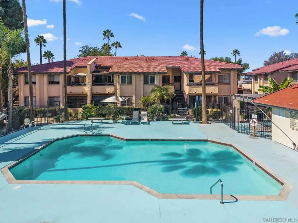 2027 Dairy Mart Rd 8, San Ysidro, CA — listing photo 1