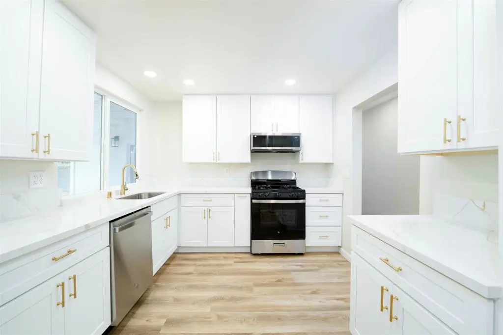 1758 Manor Drive, Vista, CA — listing photo 1