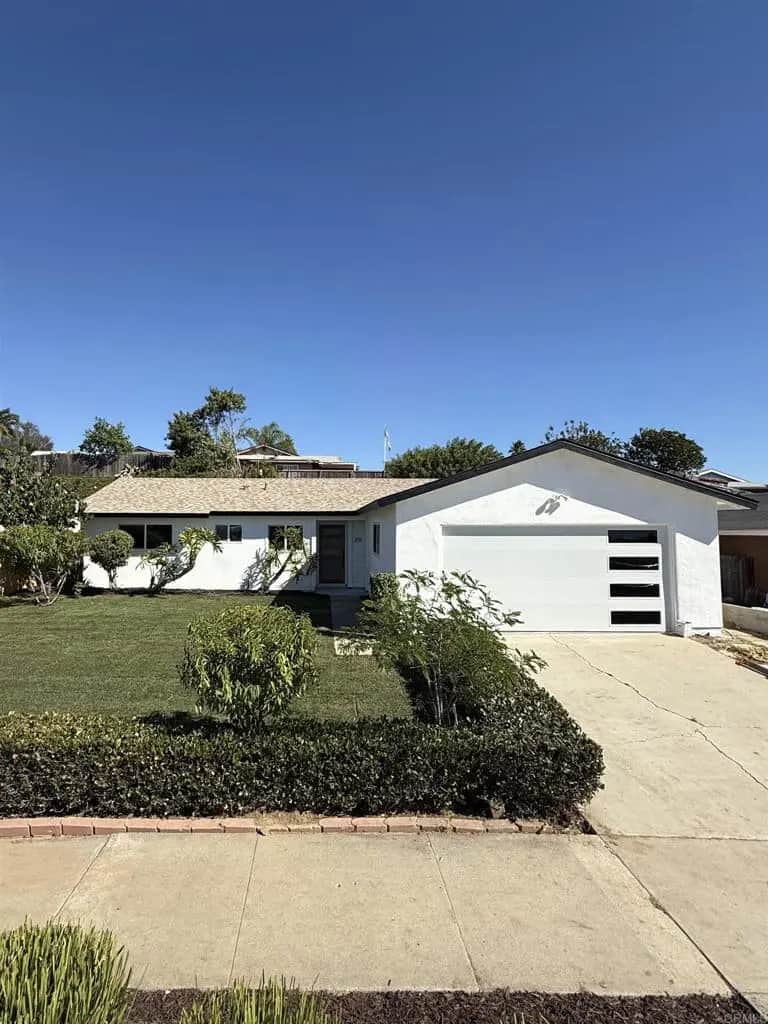630 Ann Street, Oceanside, CA — listing photo 1