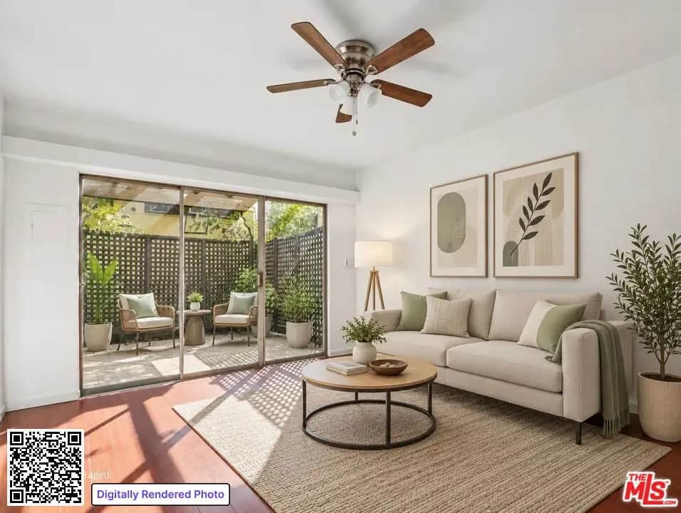 1924 N Las Palmas Avenue, Los Angeles, CA — listing photo 1