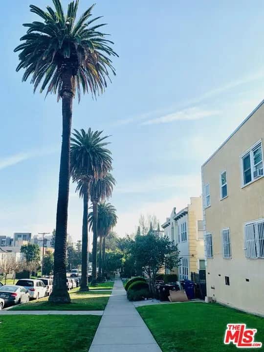 1833 N NORMANDIE Avenue 310, Los Angeles, CA — listing photo 1